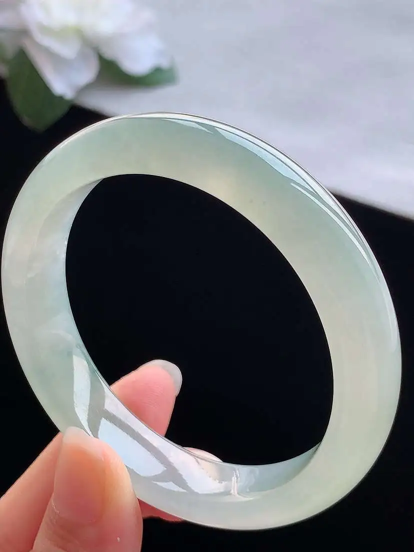 a货翡翠老坑冰种飘花正装正圈手镯54-55圈口  尺寸54.8×12.6×7.7mm 重量52.78g 0913
