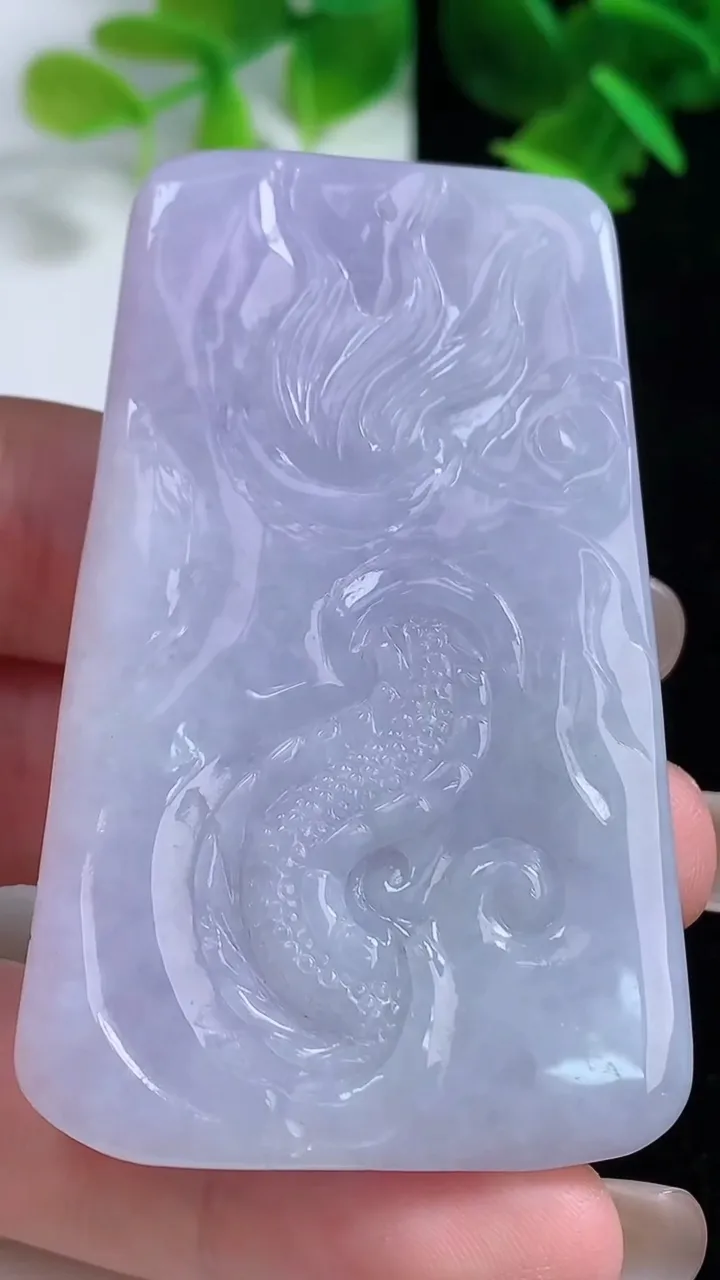 天然A货翡翠紫罗兰御龙大势至观音菩萨吊坠，尺寸62.4-38.8-9.8，重量:51.18g
9月14日