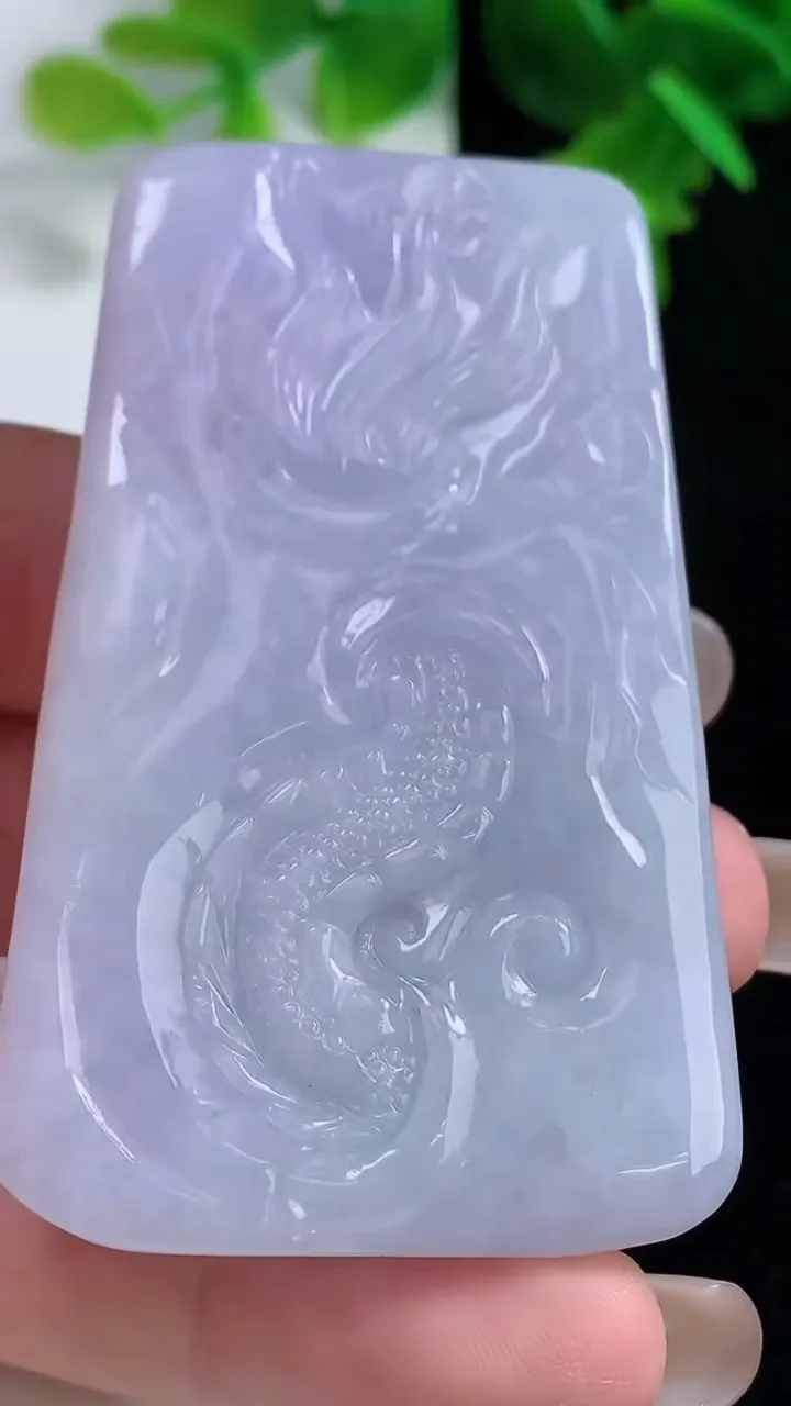 天然A货翡翠紫罗兰御龙大势至观音菩萨吊坠，尺寸62.4-38.8-9.8，重量:51.18g
9月14日