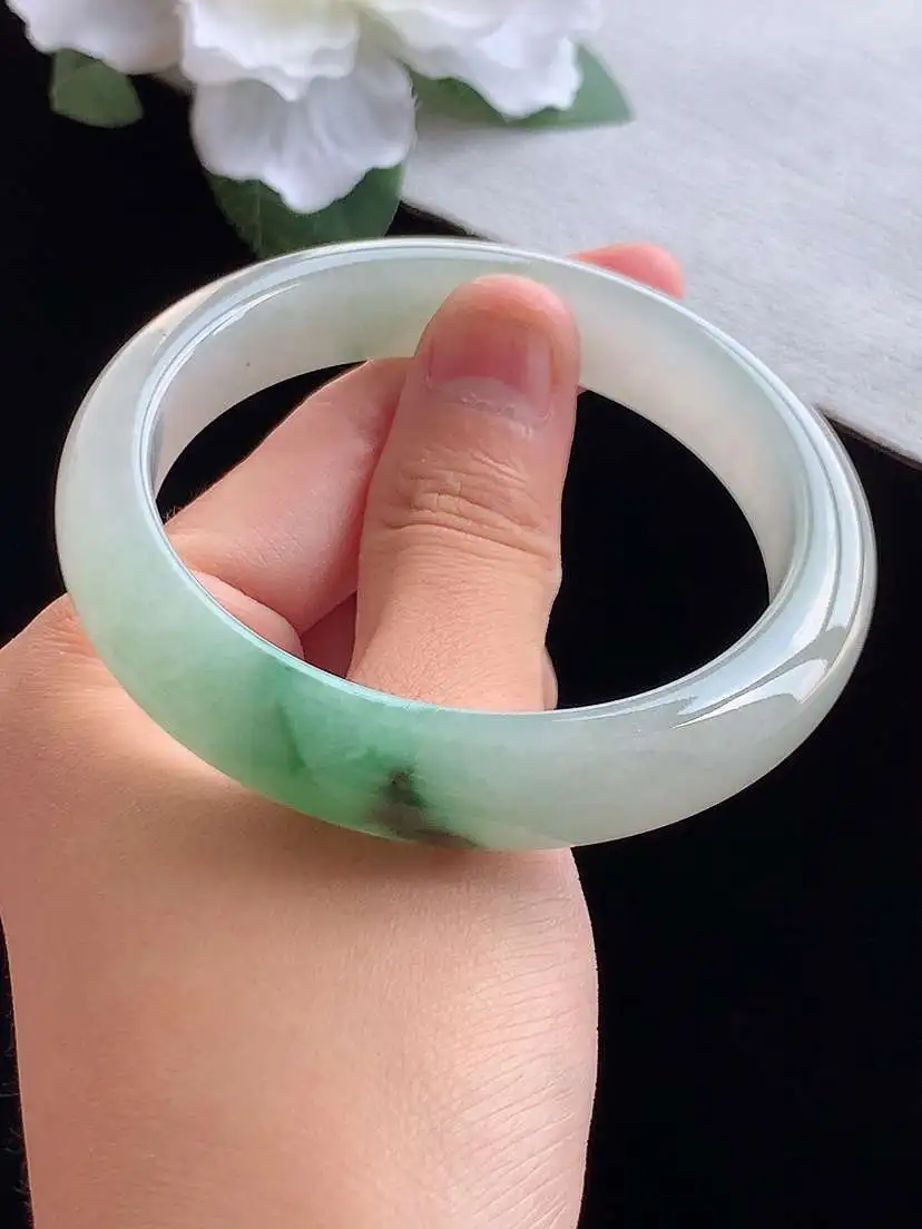 a货翡翠老坑冰种飘花正装正圈手镯56-57圈口  尺寸56.5×11.8×8mm 重量55.16g 0913