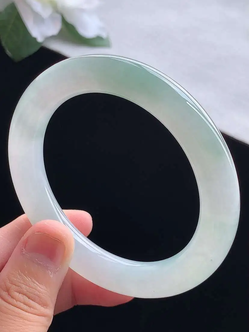 a货翡翠老坑冰种晴水圆条手镯54-55圈口  尺寸54.3×10.2mm 重量57.22g 0913