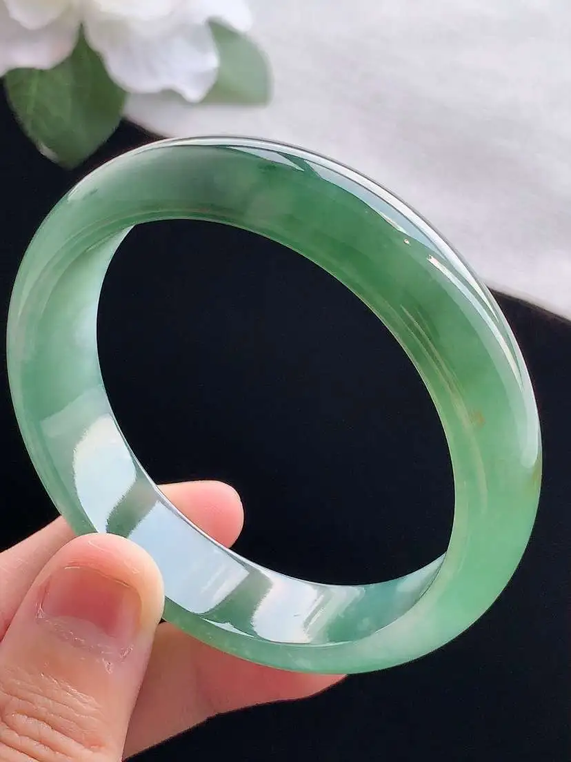 a货翡翠老坑冰种飘花正装正圈手镯54-55圈口  尺寸54.8×13.8×7mm 重量51.33g 