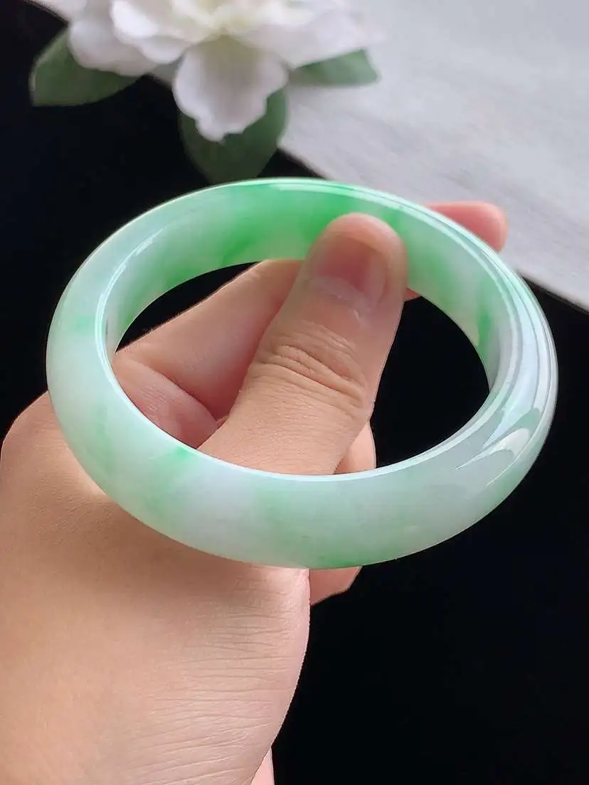 a货翡翠老坑冰种飘阳绿正装正圈手镯53-54圈口  尺寸53.8×12.6×8mm 重量58.03g 0914 A99