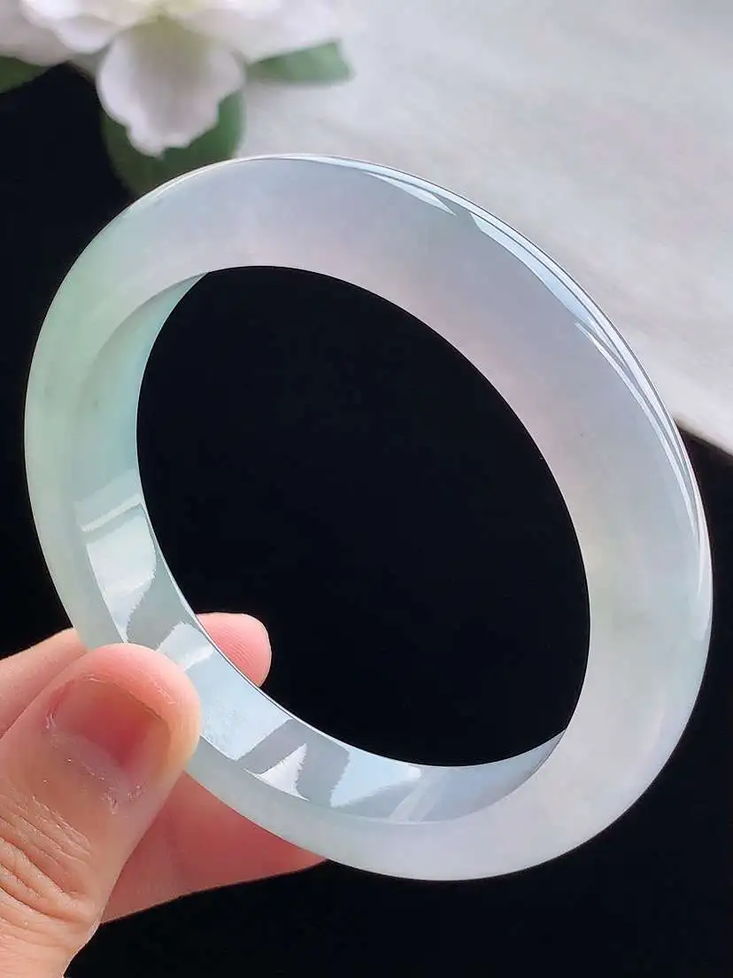 a货翡翠老坑冰种紫罗兰正装正圈手镯58-59圈口  尺寸58×12×8.8mm 重量62.35g 0