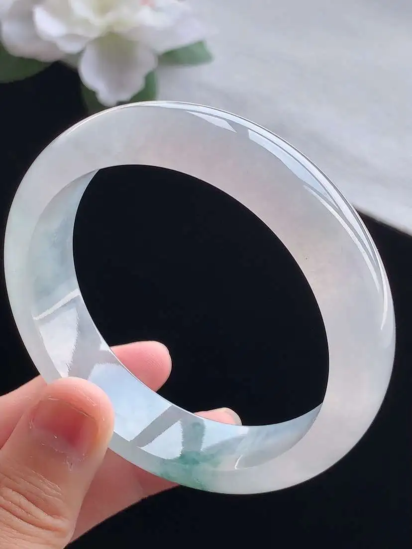 a货翡翠老坑冰种飘花正装正圈手镯59-60圈口  尺寸59.8×16.8×8.2mm 重量77.38g 0914