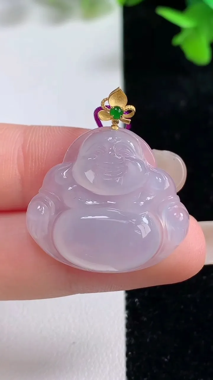 天然A货翡翠种紫罗兰佛公吊坠，尺寸24.2-27.2-5.6，重量:5.69g
9月16日