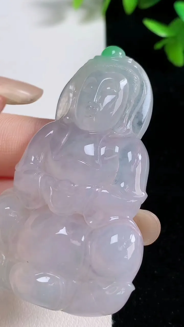天然A货翡翠观音菩萨吊坠，尺寸60.6-39.2-7.3，重:27.73g
9月17日