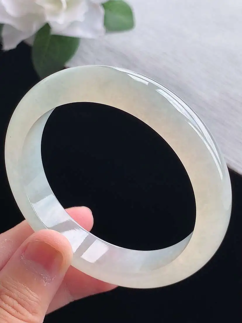a货翡翠老坑冰种晴底正装正圈手镯55-56圈口  尺寸55.8×12.2×7.7mm 重量56.95g 0916