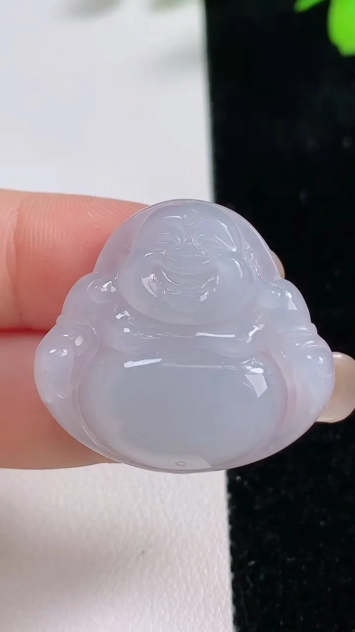天然A货翡翠佛公吊坠，尺寸28-30.6-5.3，重量:7.89g
9月17日