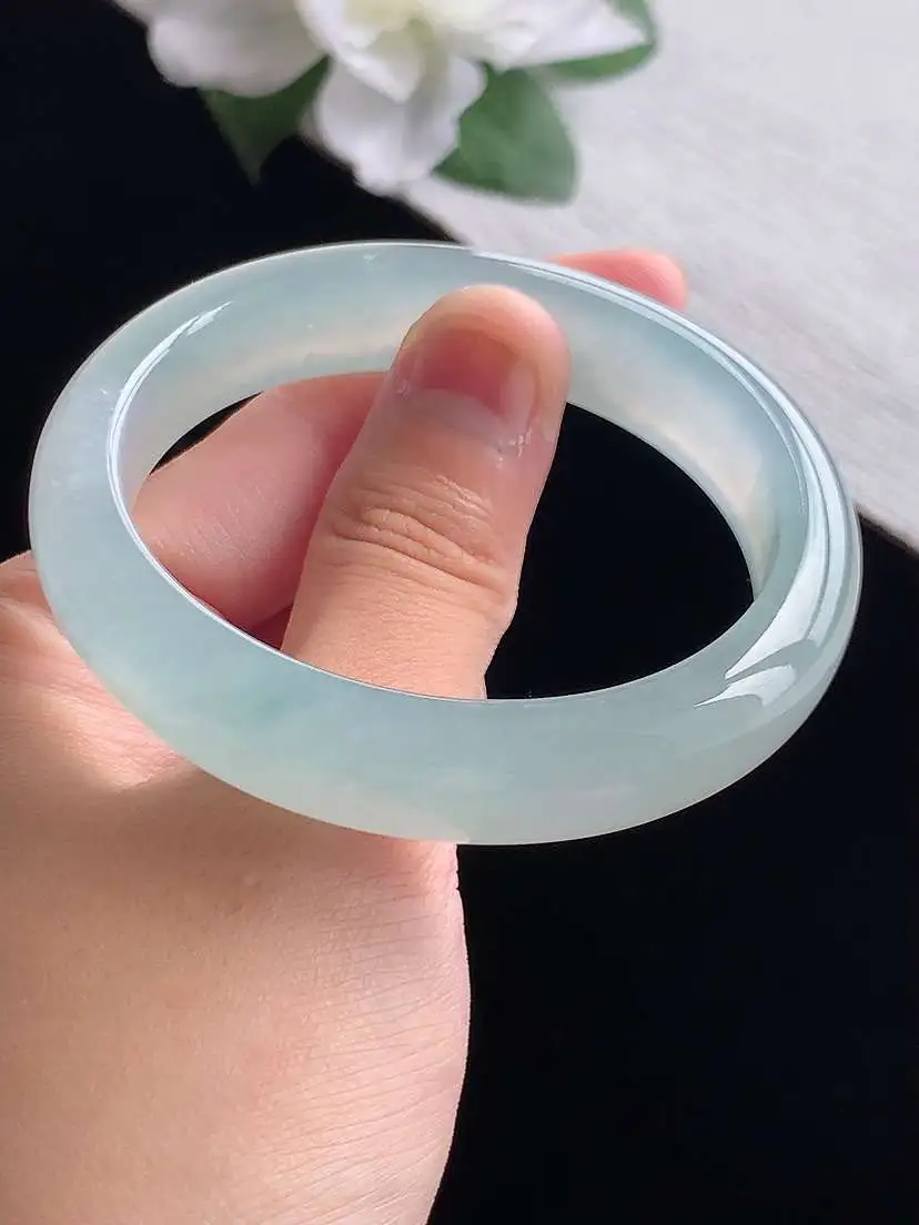 a货翡翠老坑冰种晴水贵妃手镯54-55圈口  尺寸54.6×48×12.8×7.8mm 重量52.50g 0917