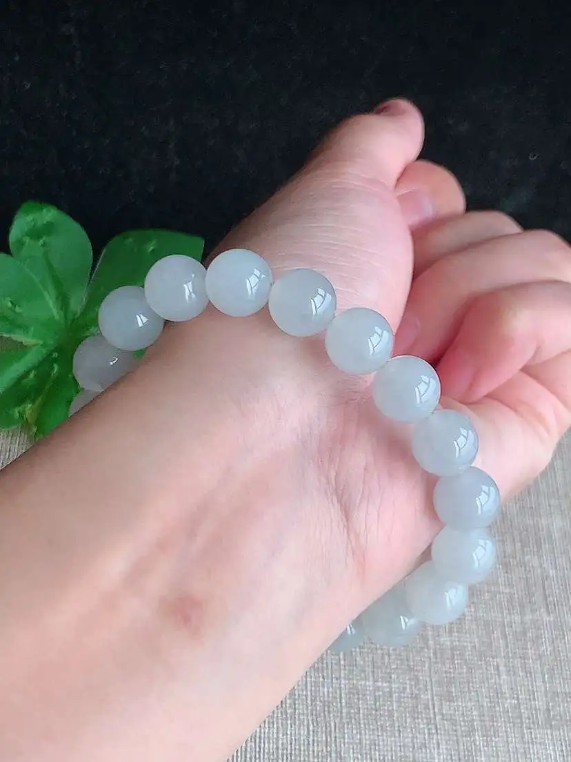 a货翡翠老坑冰种白月光圆珠佛珠手串19颗  尺寸9.7mm 重量33.30g 0917