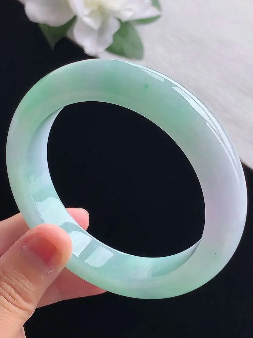 a货翡翠老坑冰种春带彩紫罗兰飘绿厚装正装正圈手镯60-61大圈口  尺寸60×13.2×9.4mm 