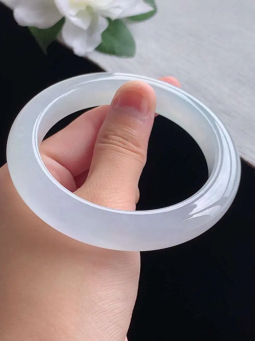 a货翡翠老坑冰种白月光厚装正装正圈手镯59-60大圈口  尺寸59.5×11×9.8mm 重量 72.18g 0917