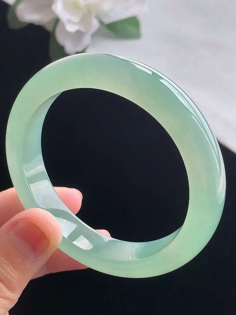 a货翡翠老坑冰种晴水正装正圈手镯52-53小圈口  尺寸52.8×11.5×8mm 重量50.85g 0918