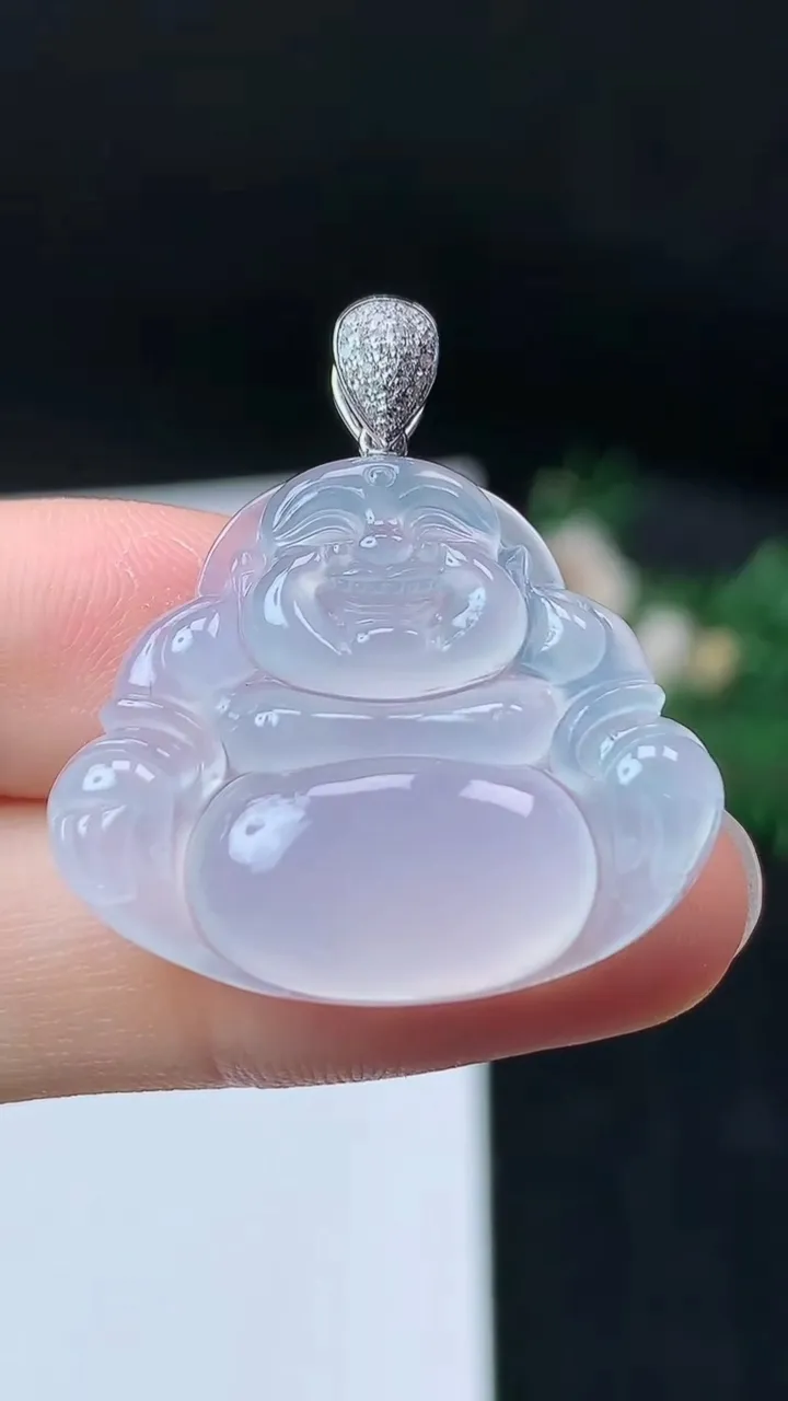 天然A货翡翠白冰佛公吊坠，尺寸22.9-28.5-5.7，重量:6.26g
9月19日