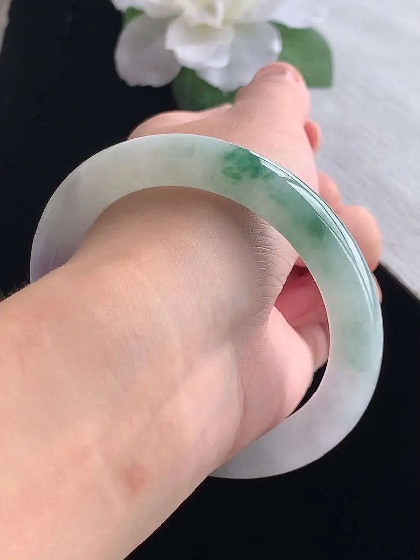 a货翡翠老坑冰种紫罗兰飘花圆条手镯57-58圈口  尺寸57×9.8mm 重量54.16g 0923