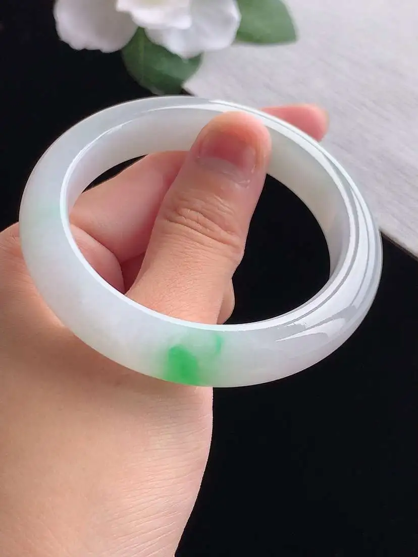 a货翡翠老坑冰种飘阳绿正装正圈手镯53-54圈口  尺寸53×11×8.8mm 重量54.66g 0924