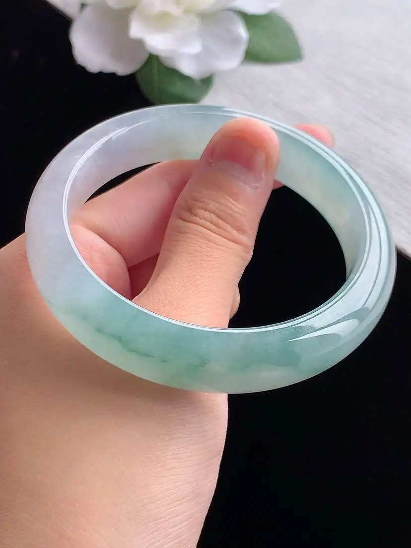 a货翡翠老坑冰种紫底飘花正装正圈手镯57-58圈口  尺寸57×13×8.3mm 重量65.00g 0924