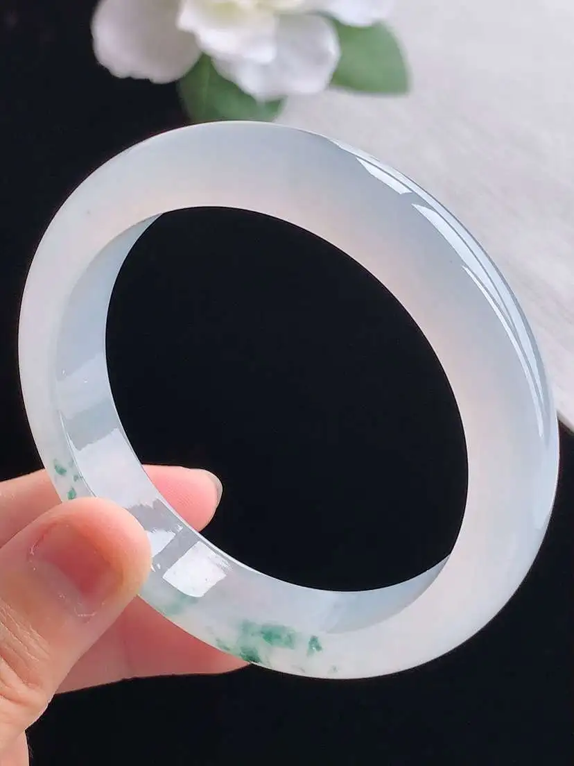 a货翡翠老坑冰种飘花正装正圈手镯57-58圈口  尺寸57.2×12.3×8mm 重量61.48g 0924