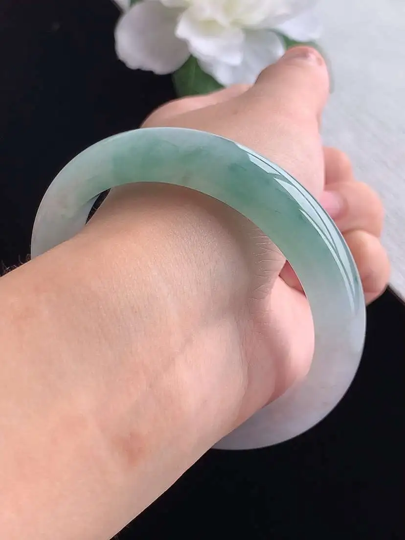 a货翡翠老坑冰种紫底飘花正装正圈手镯57-58圈口  尺寸57×13×8.3mm 重量65.00g 0924