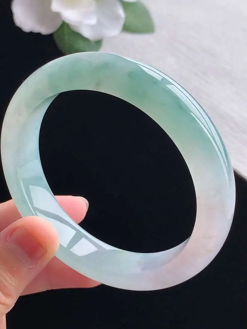 a货翡翠老坑冰种紫底飘花正装正圈手镯57-58圈口  尺寸57×13×8.3mm 重量65.00g 