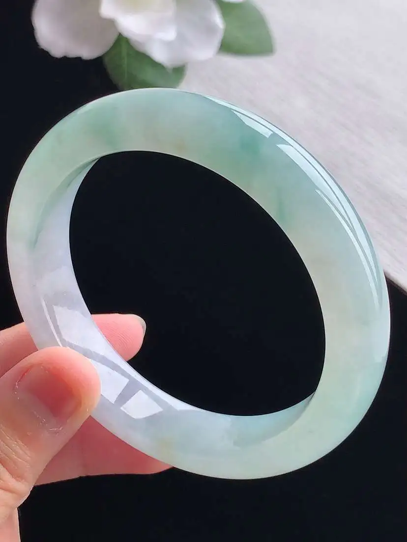 a货翡翠老坑冰种紫底飘花正装正圈手镯57-58圈口  尺寸57×13×8.3mm 重量65.00g 0924
