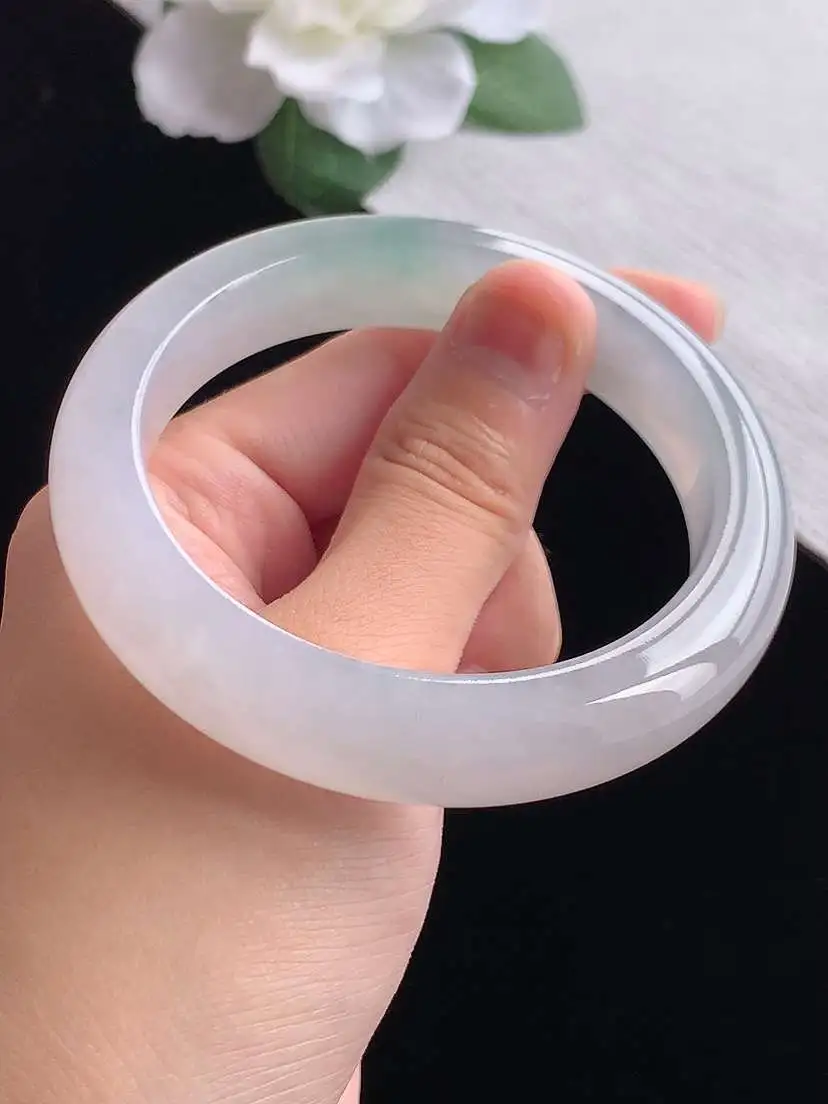 a货翡翠老坑冰种飘花正装正圈手镯56-57圈口  尺寸56.3×12.5×8.6mm 重量66.18g 0924