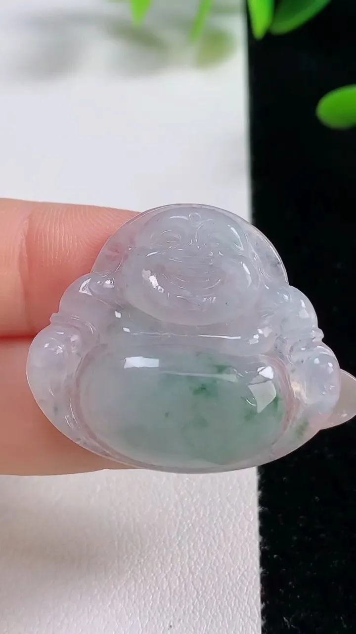 天然A货翡翠冰种飘花佛公吊坠，尺寸28-32.8-4.2，重量:5.91g
9月27日