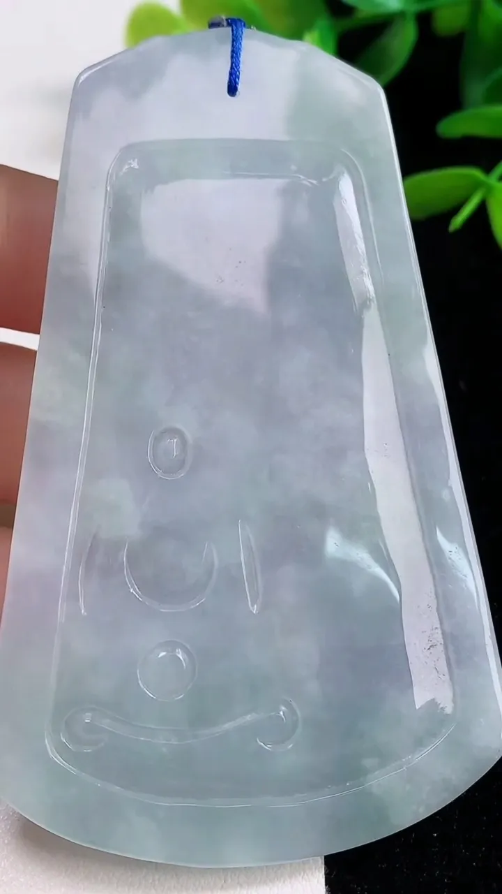 天然A货翡翠紫罗兰普贤菩萨吊坠，尺寸81.8-49-5.8，重量:50.19g
9月27日