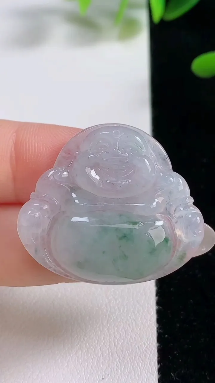 天然A货翡翠冰种飘花佛公吊坠，尺寸28-32.8-4.2，重量:5.91g
9月27日