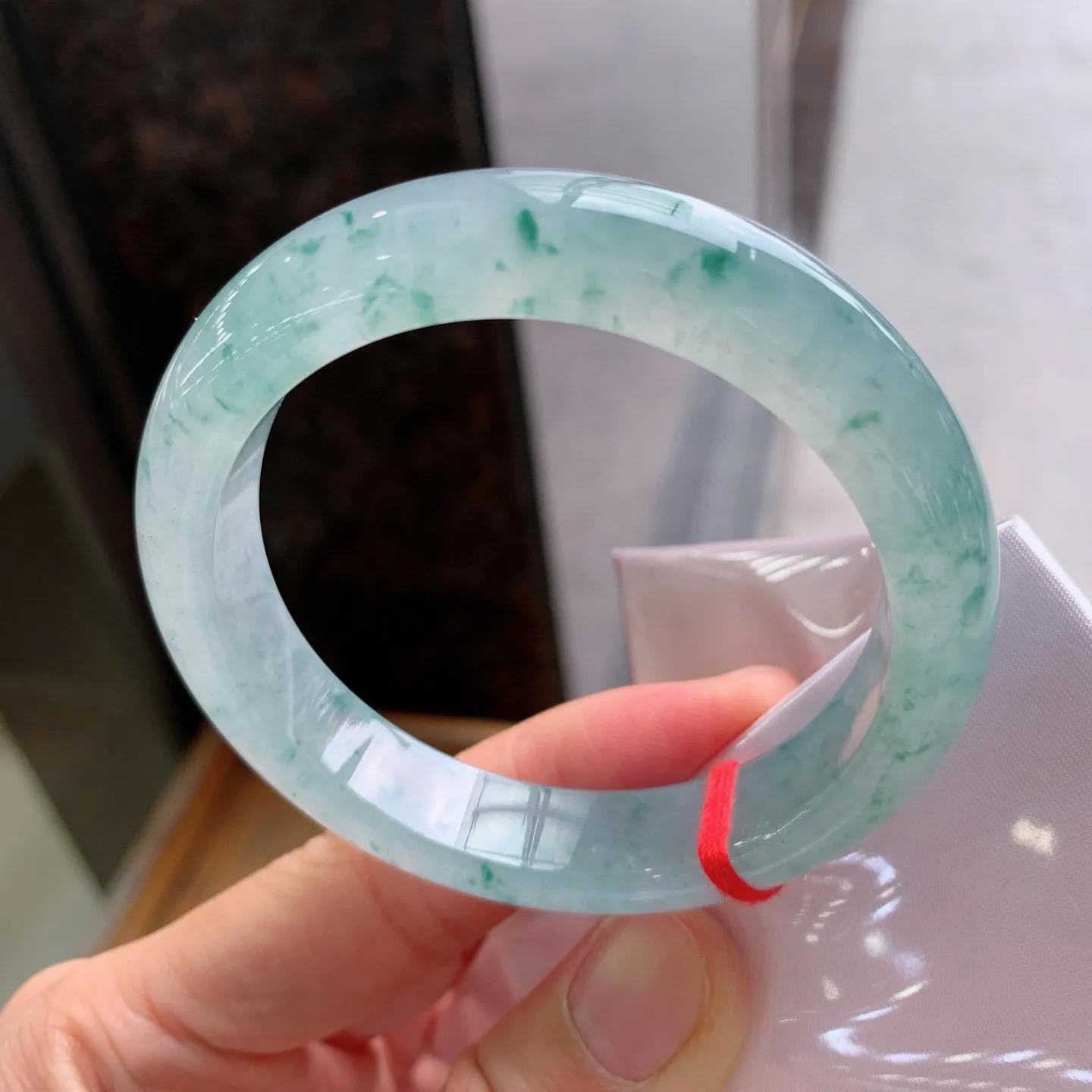 正圈冰飘花 尺寸：54.6/12.3/8.3mm