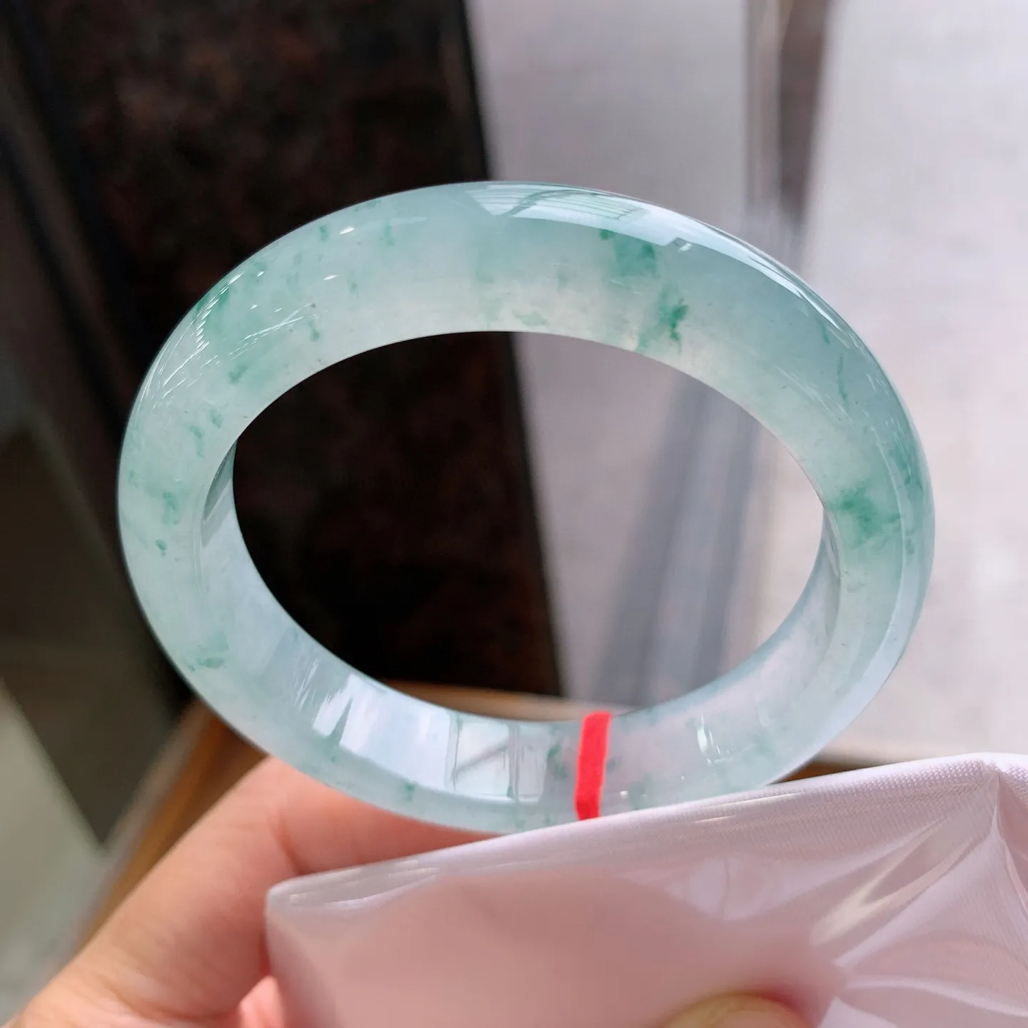 正圈冰飘花 尺寸：54.6/12.3/8.3mm