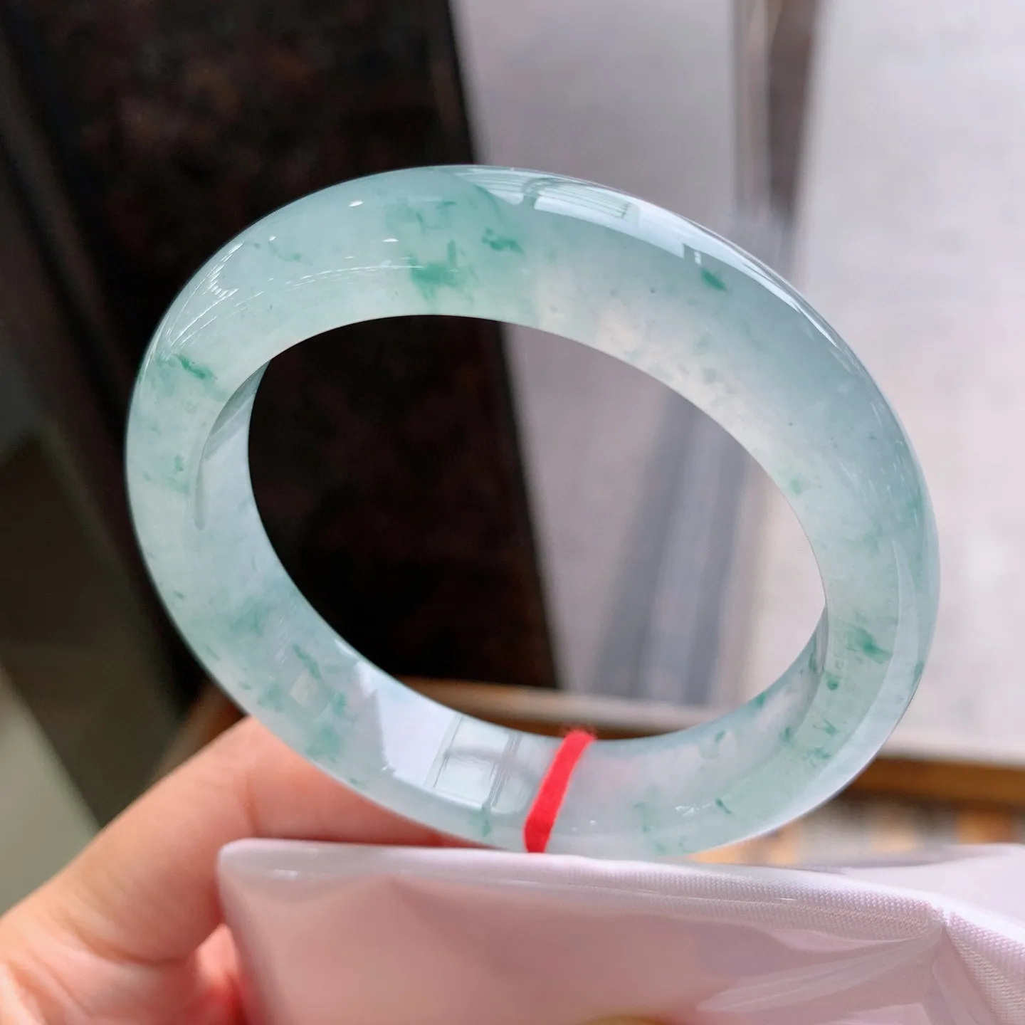 正圈冰飘花 尺寸：54.6/12.3/8.3mm