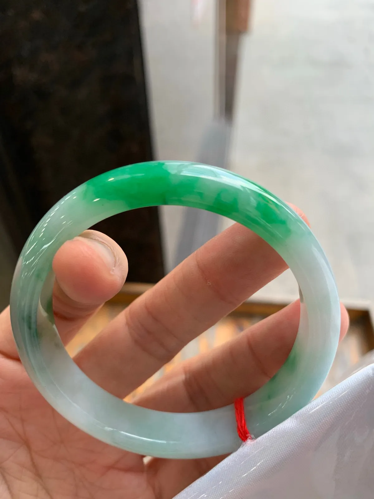 正圈飘绿   尺寸：58.5/12.2/7.6mm