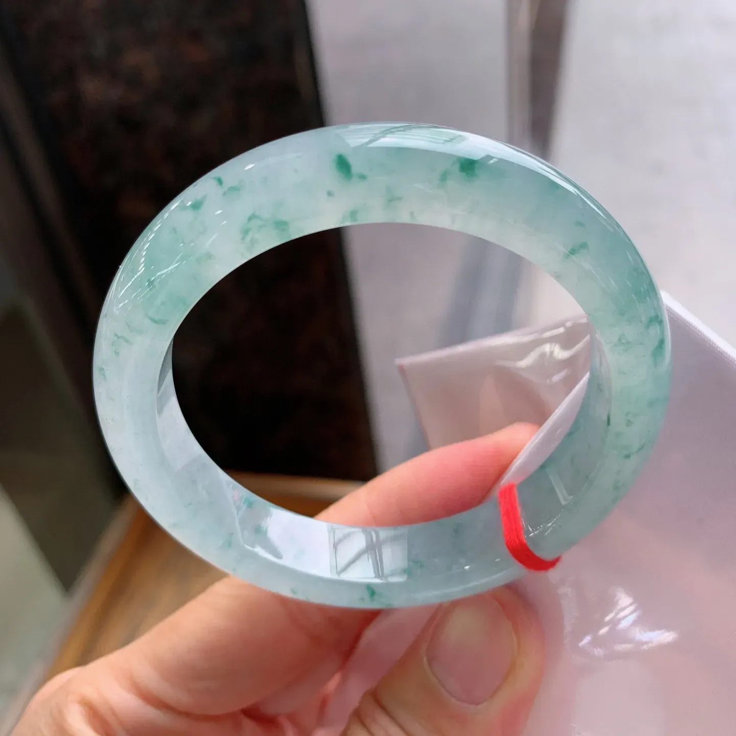 正圈冰飘花 尺寸：54.6/12.3/8.3mm