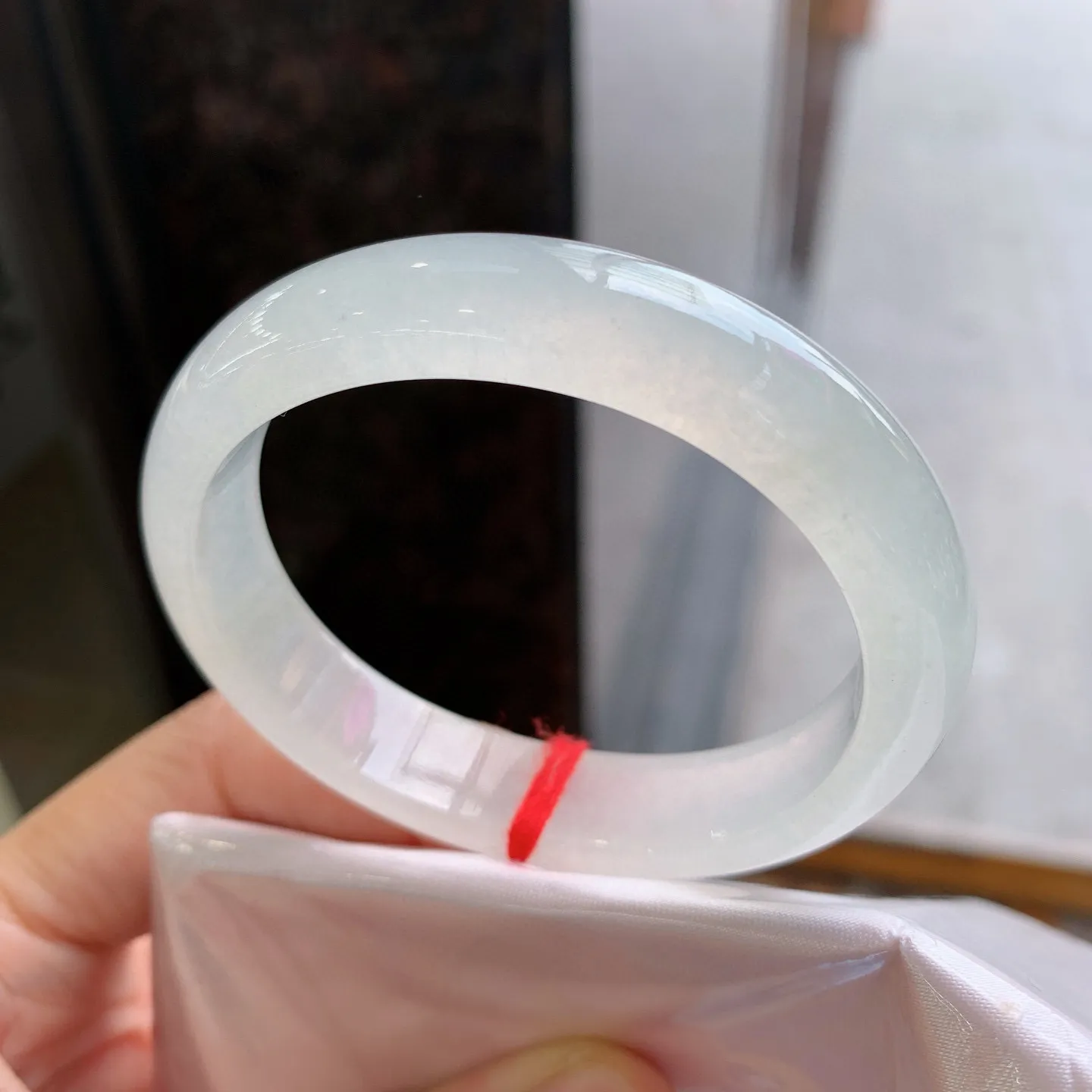 贵妃冰镯 尺寸：55/47/11/7.5mm