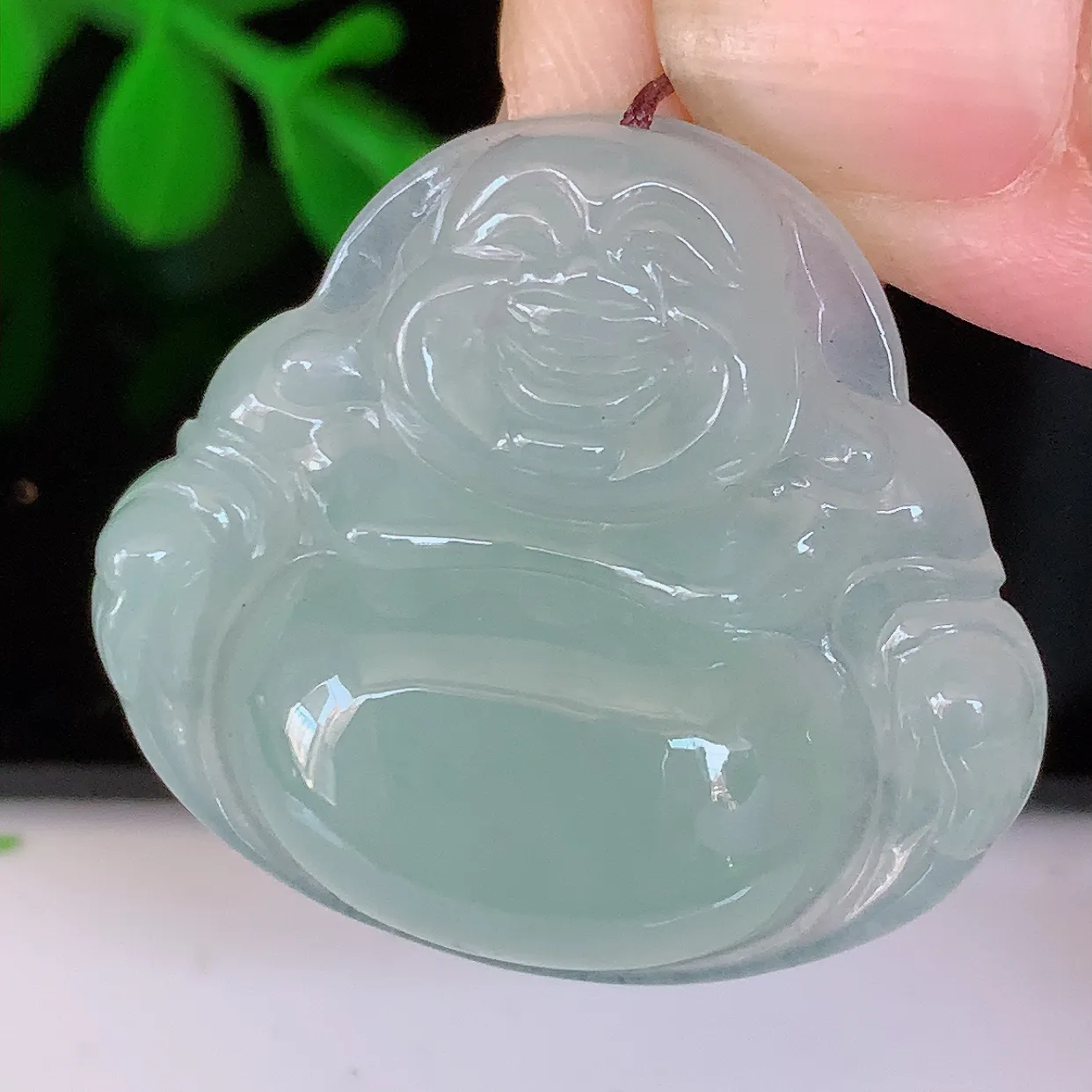 自然光实拍，冰佛公吊坠，翡翠保平安佛公吊坠，玉质莹润，佩戴佳品，#57.31