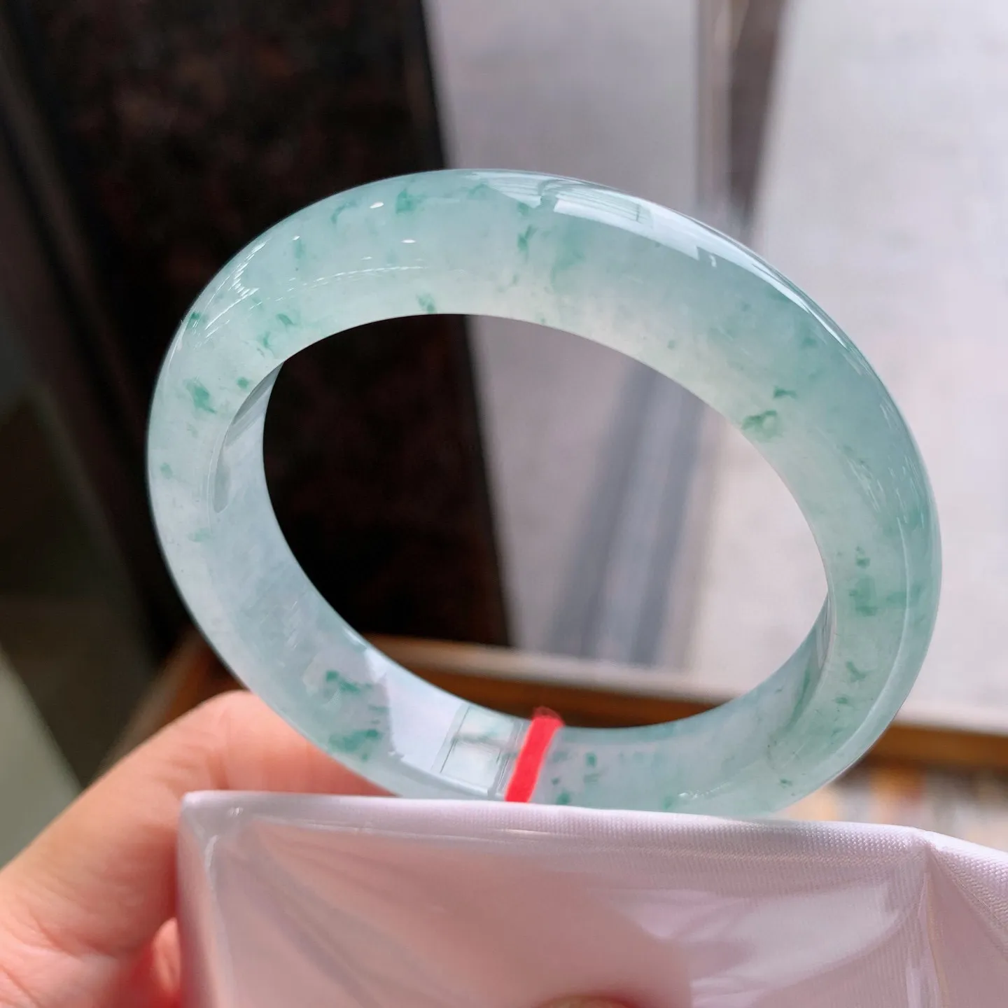 正圈冰飘花 尺寸：54.6/12.3/8.3mm