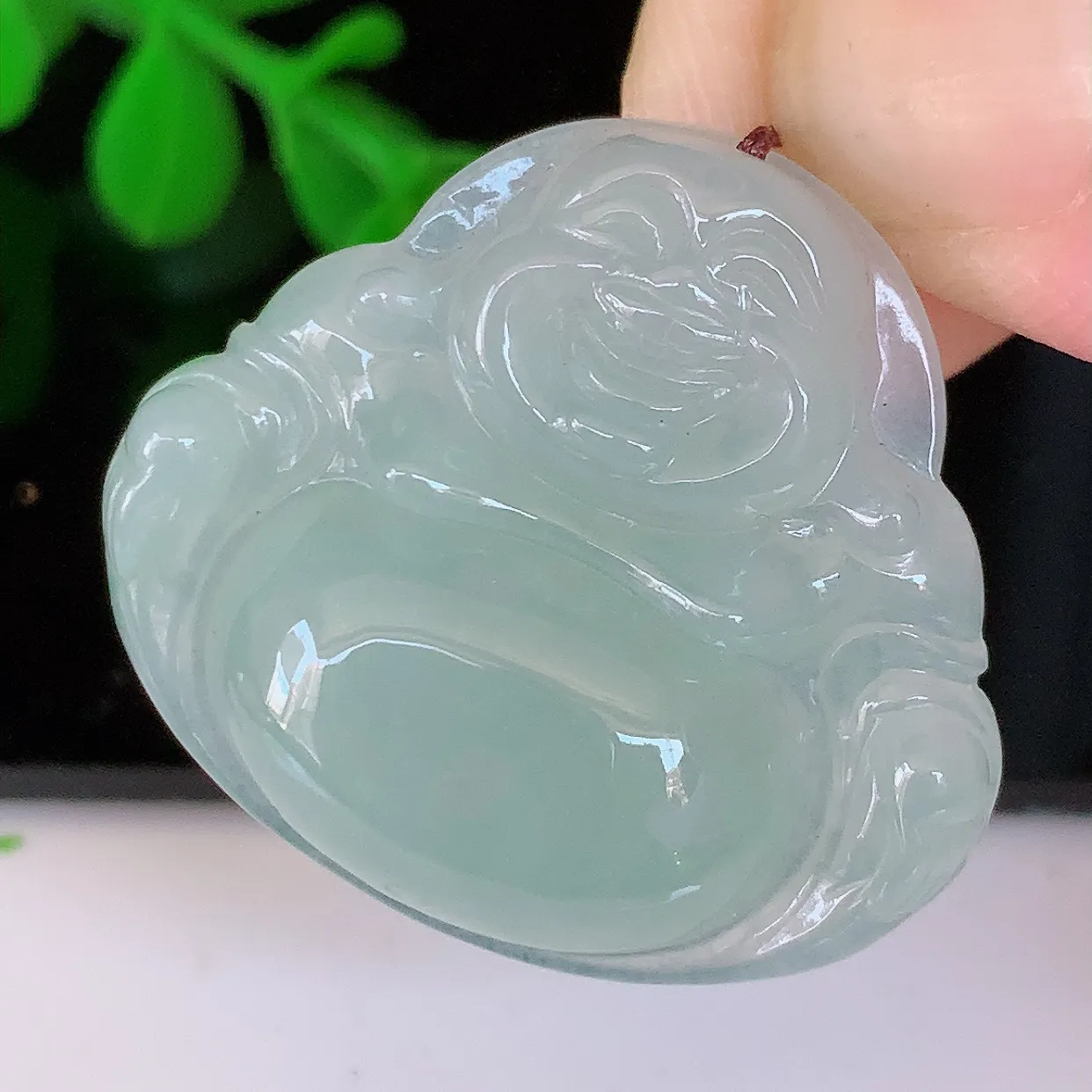 自然光实拍，冰佛公吊坠，翡翠保平安佛公吊坠，玉质莹润，佩戴佳品，#57.31