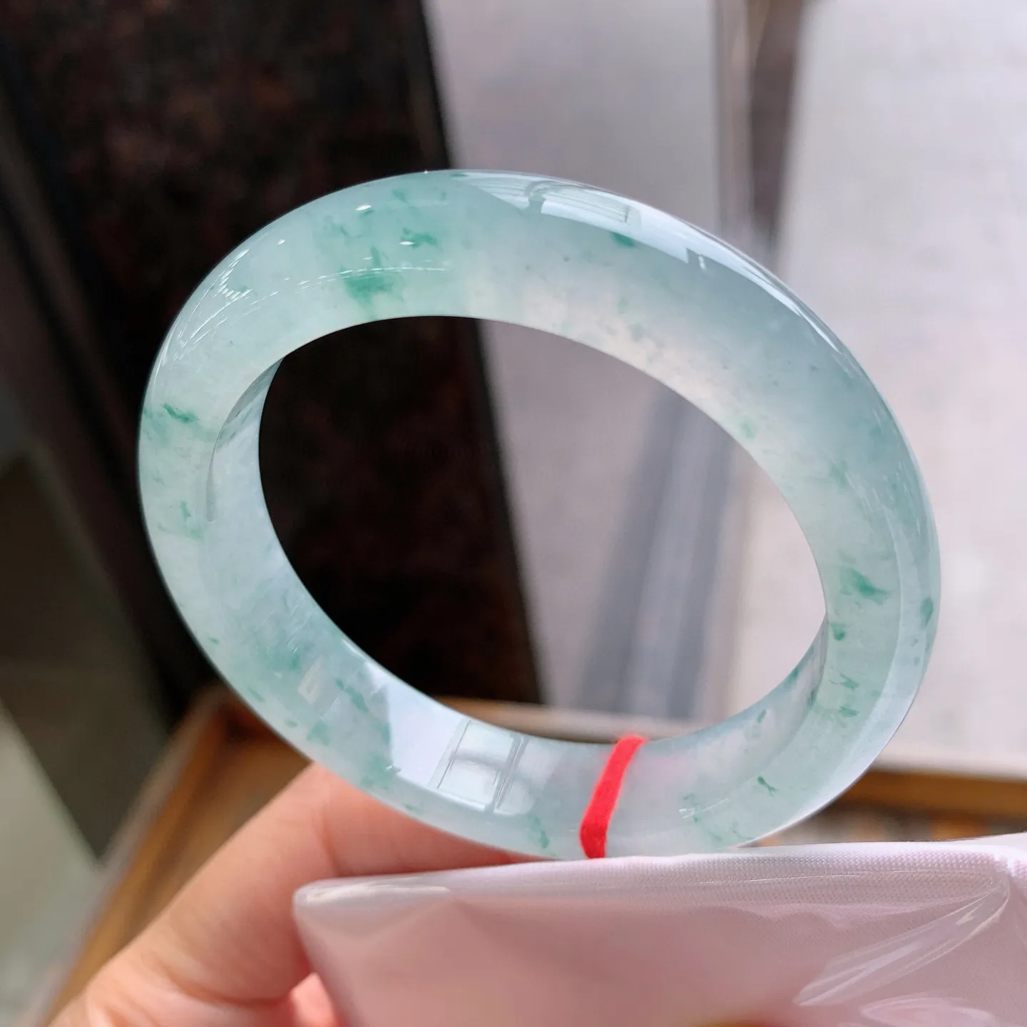 正圈冰飘花 尺寸：54.6/12.3/8.3mm