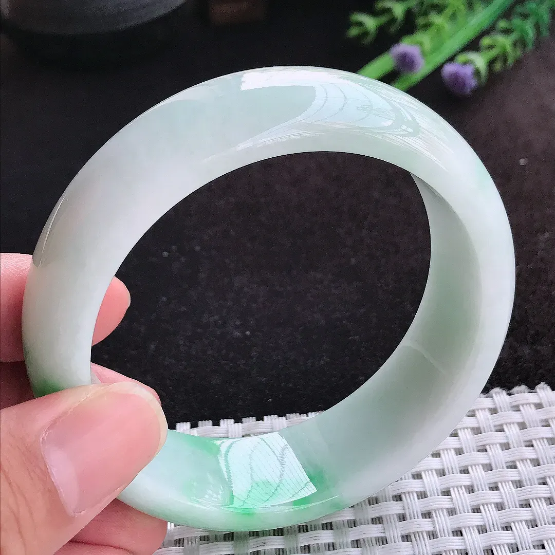 自然光59/19.8/8.6轮胎镯老坑精美冰润飘阳绿手镯天然翡翠玉镯女款