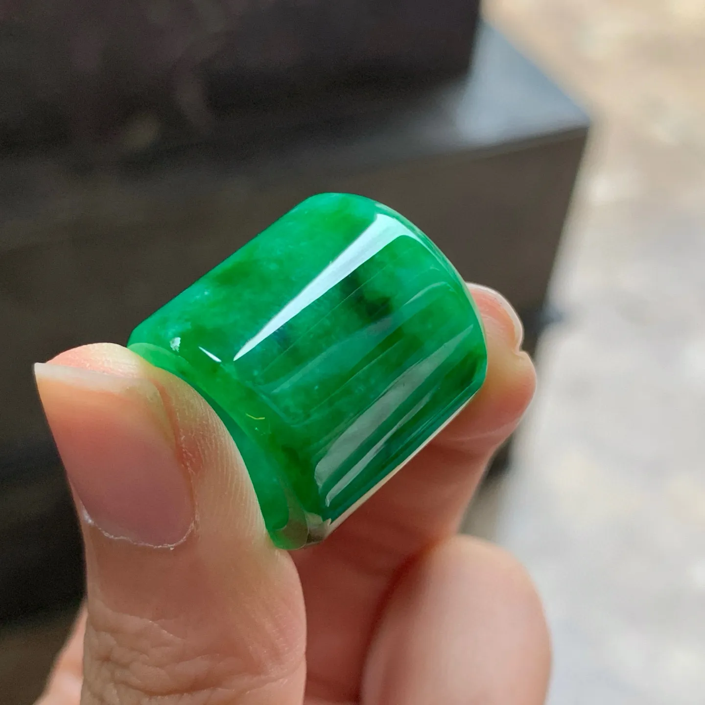 辣绿色路路通
色辣～佩戴大气