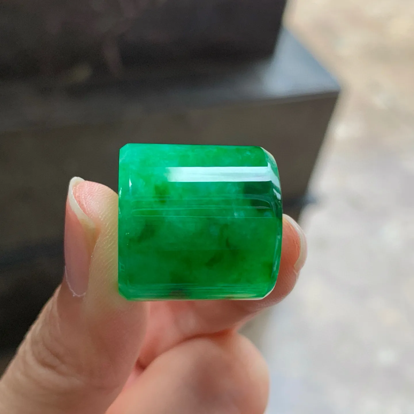 辣绿色路路通
色辣～佩戴大气