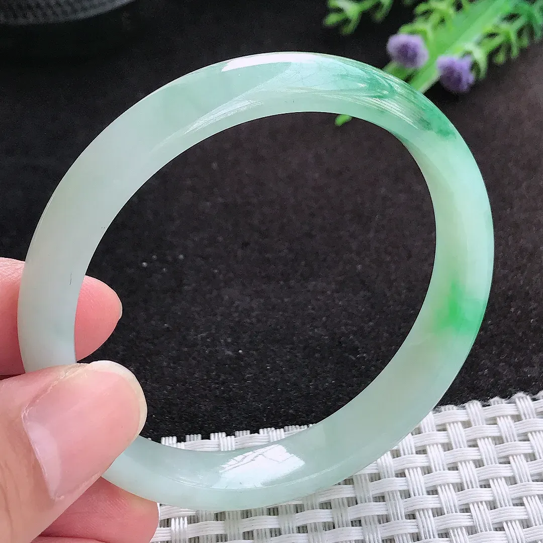 自然光57.5/11/6.8老坑冰胶果冻飘翠绿手镯天然翡翠玉镯女款