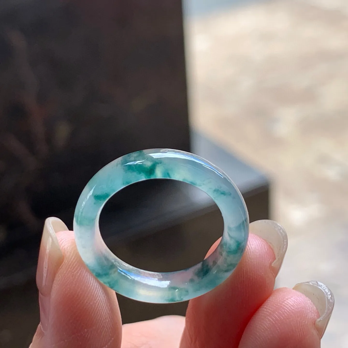 冰种飘花指环
冰味十足～