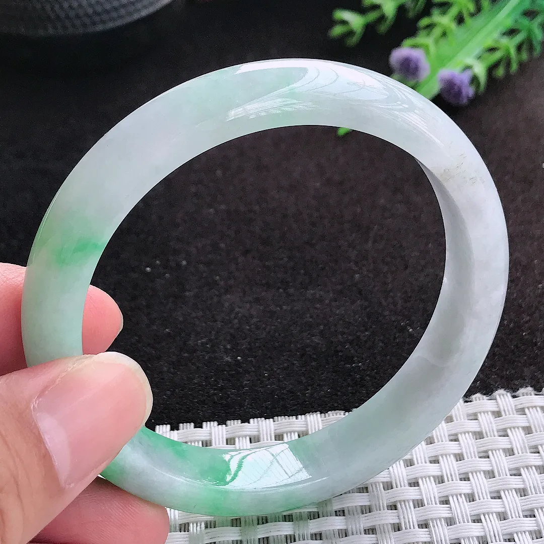 自然光58/11.6/7.6老坑冰胶水灵飘阳绿手镯天然翡翠玉镯女款