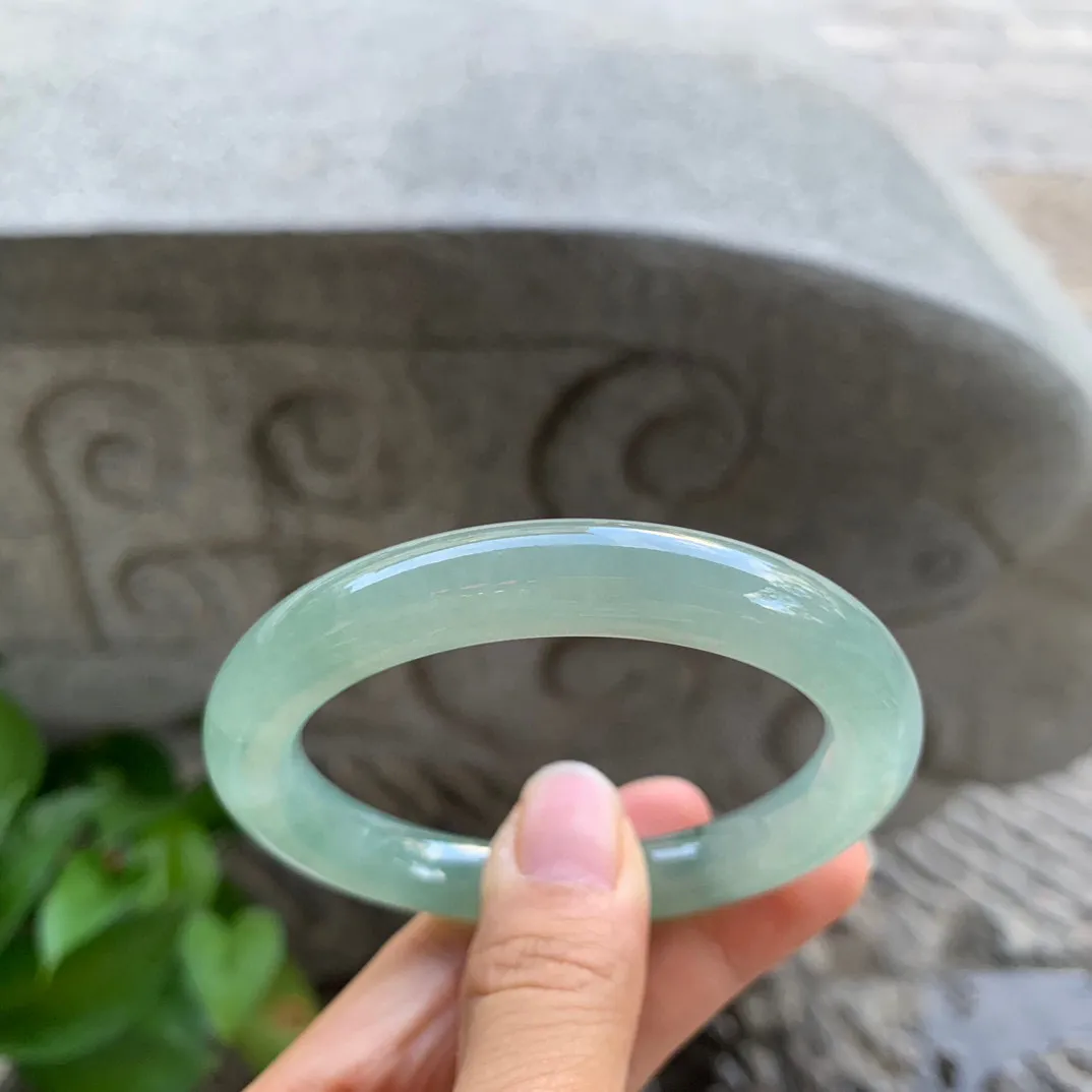小圈口53.6-9.9 【冰油绿飘花圆条手镯】圆条53 54可戴