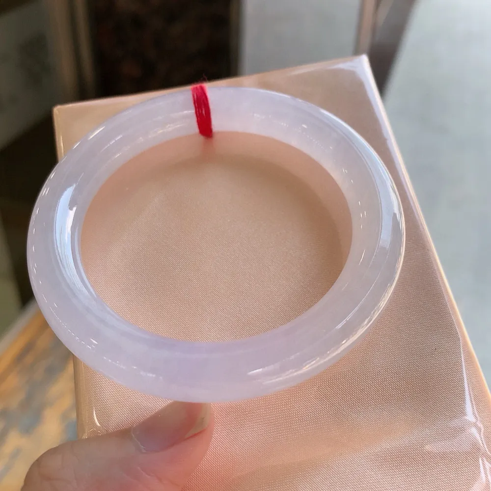 圆条高冰白月光 无瑕 尺寸:54.1/9.5/9.7 种水好🥰🥰
