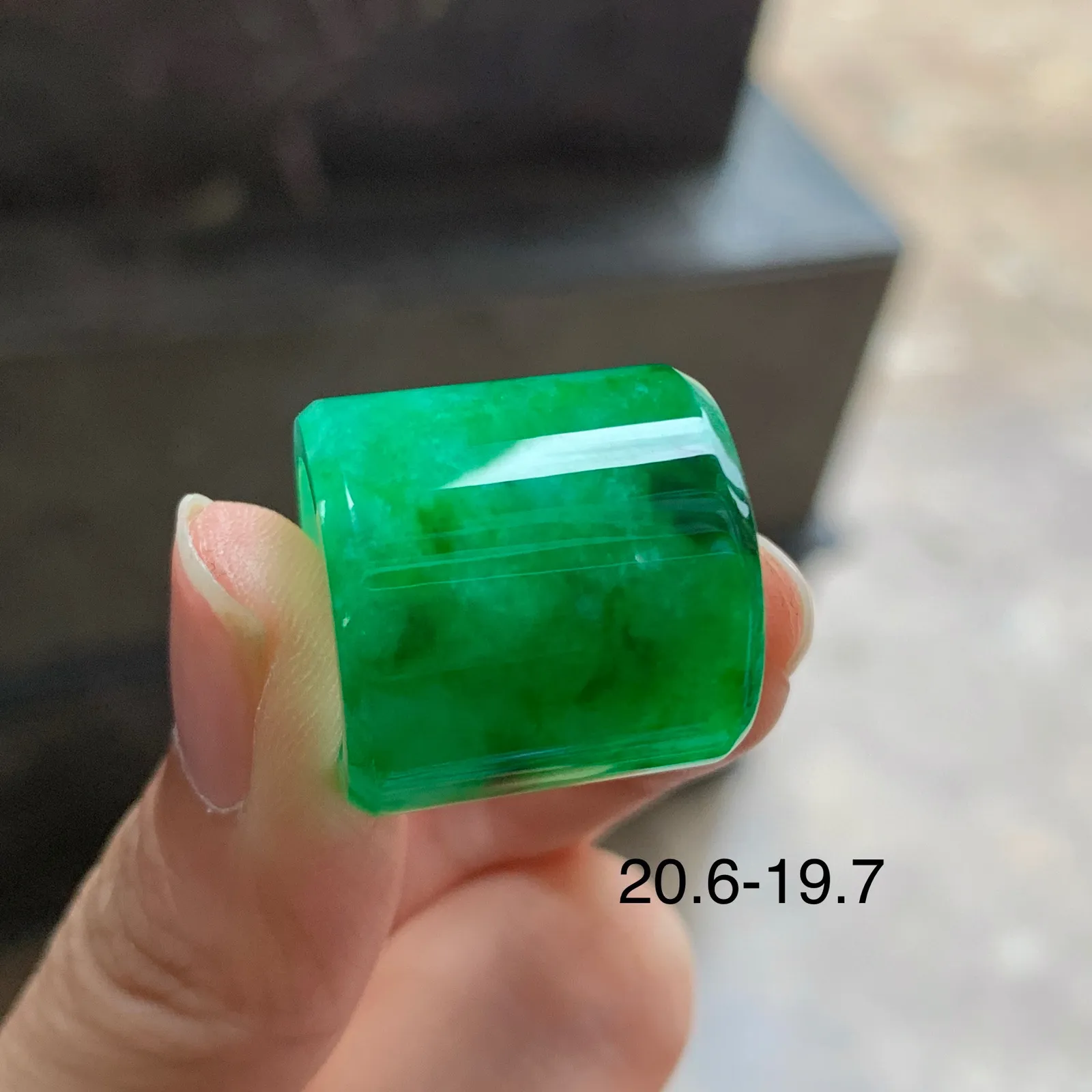 辣绿色路路通
色辣～佩戴大气