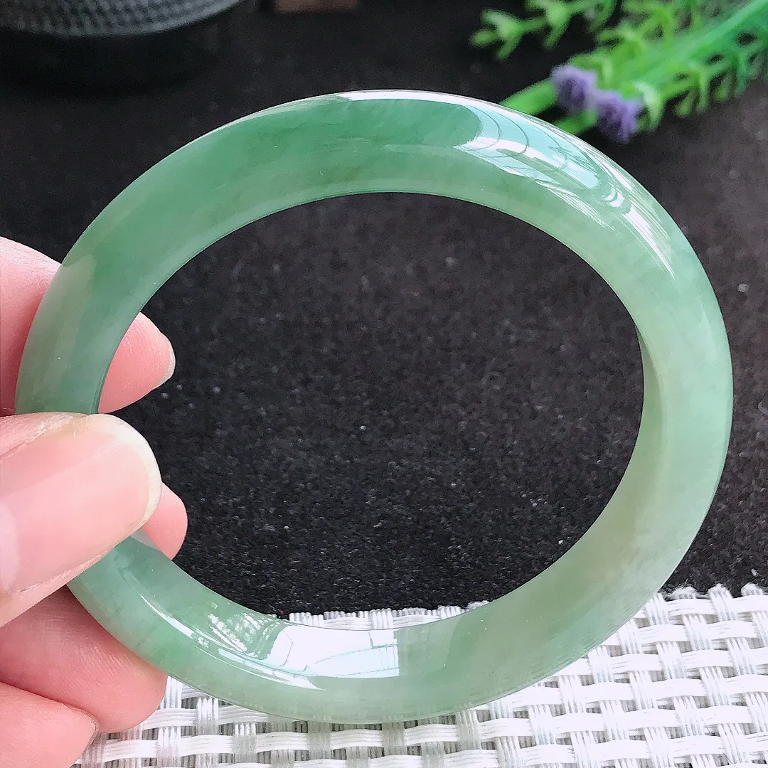 自然光56.5/11/8.3老坑冰胶起胶油绿手镯天然翡翠玉镯女款